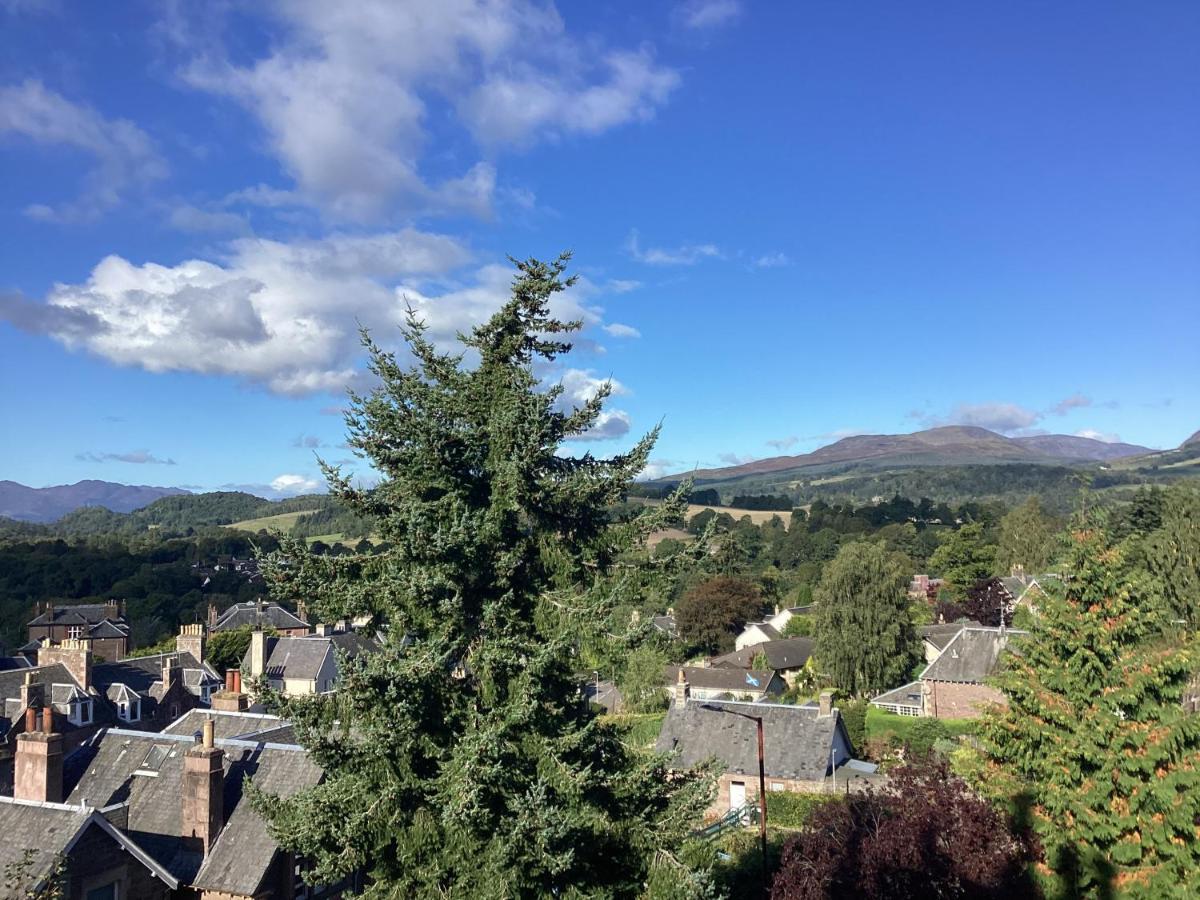 The Viewpoint, 2 Bedroom Apartment In Crieff Exterior foto